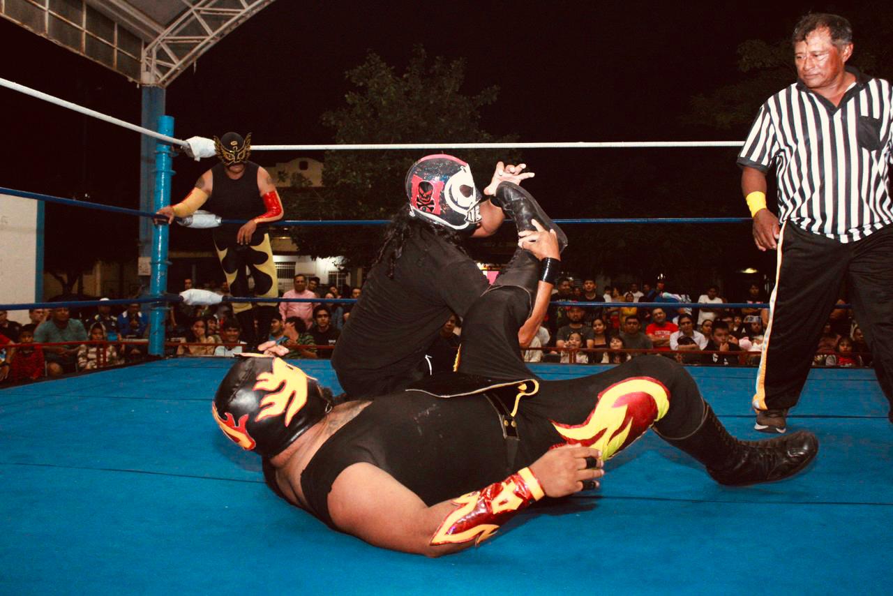 Espectacular cierre de a o del programa Lucha Libre en tu Colonia