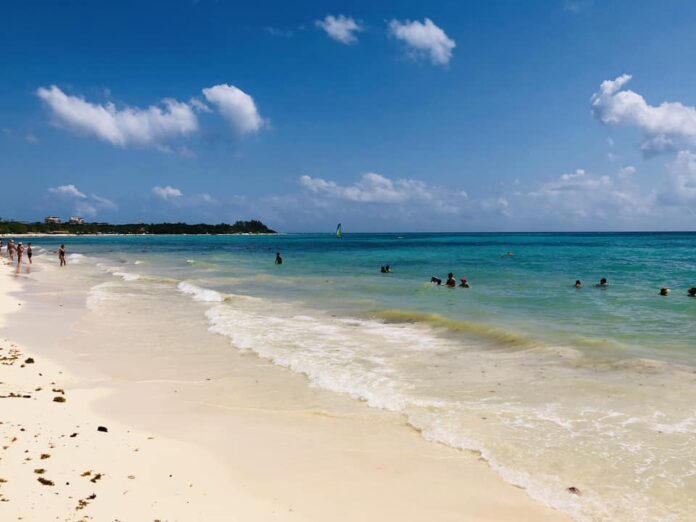 Aguas con el golpe de calor en Playa del Carmen | Sigue estas recomendaciones