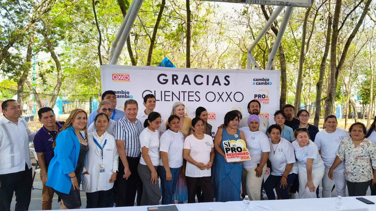 Oxxo y Salud y Bienestar por Quintana Roo suman esfuerzos para llevar ...