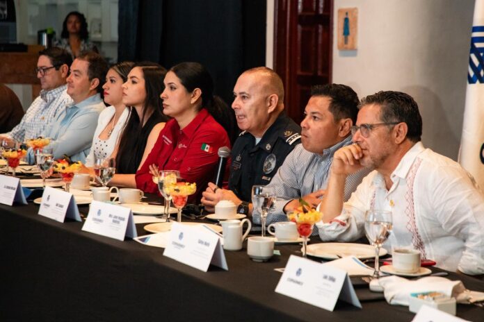 Gobierno de Estefanía Mercado y COPARMEX firman alianza histórica para reforzar seguridad y detonar el desarrollo económico de Playa del Carmen