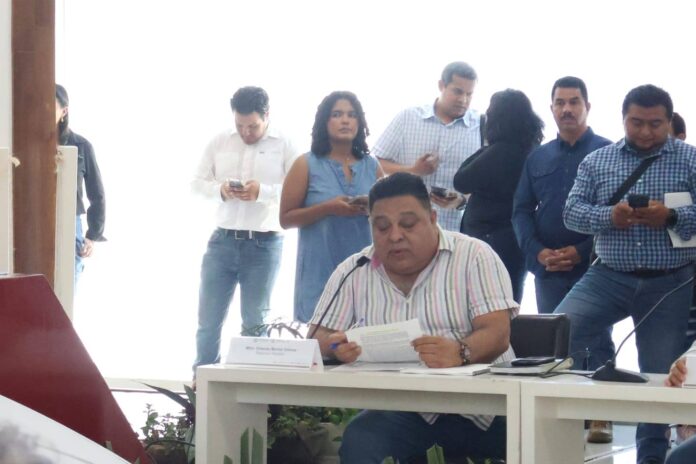 Señalan Orlando Muñoz necesidad de grúas y corralón municipal en Playa del Carmen